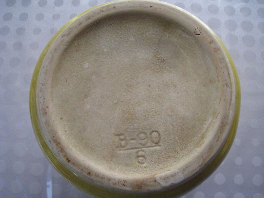 Belle th&eacute;i&egrave;re jaune vintage ann&eacute;es 1960 Cuisine
