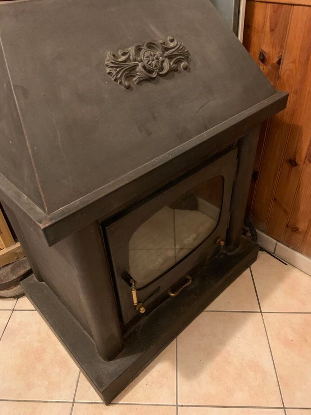 Po&ecirc;le &agrave; bois Electroménager
