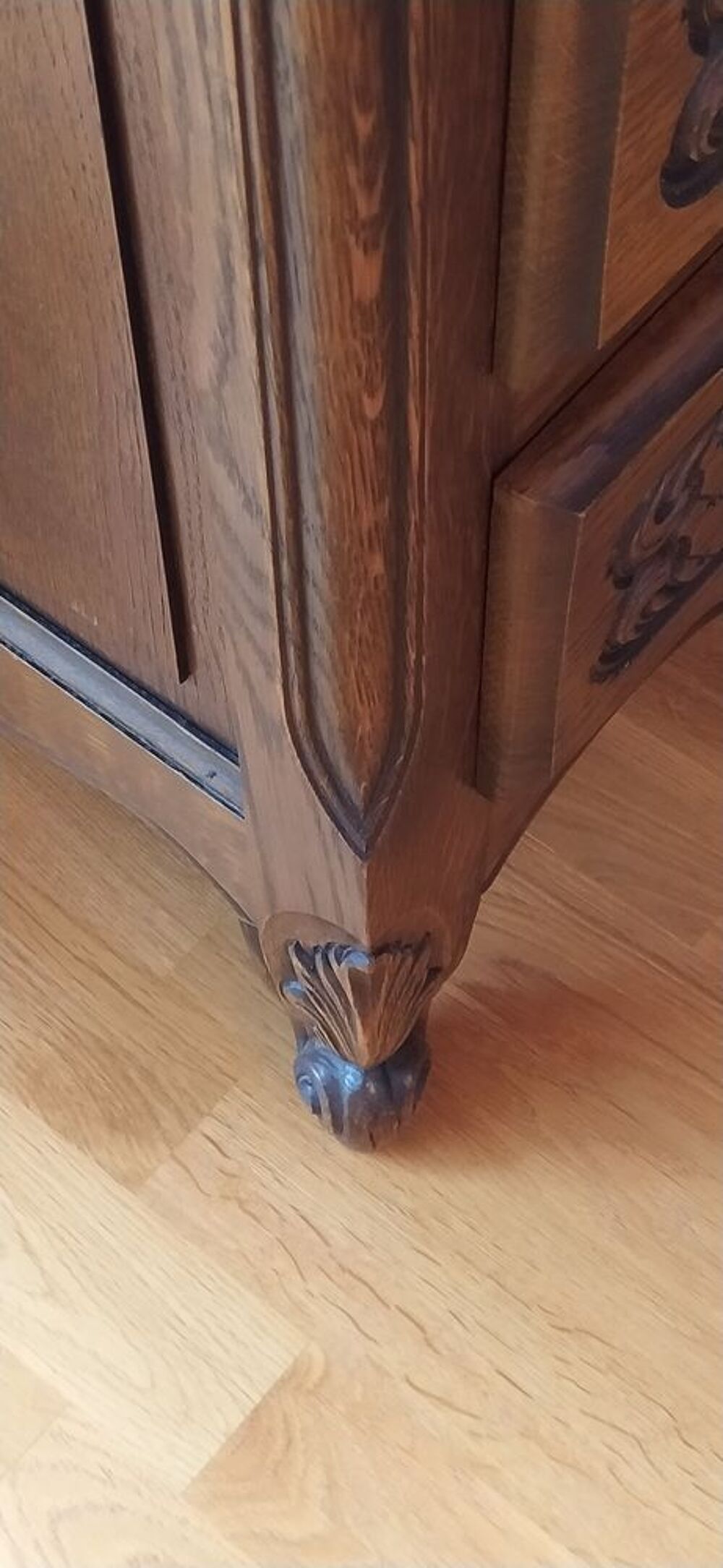 COMMODE CH&Ecirc;NE MASSIF Meubles