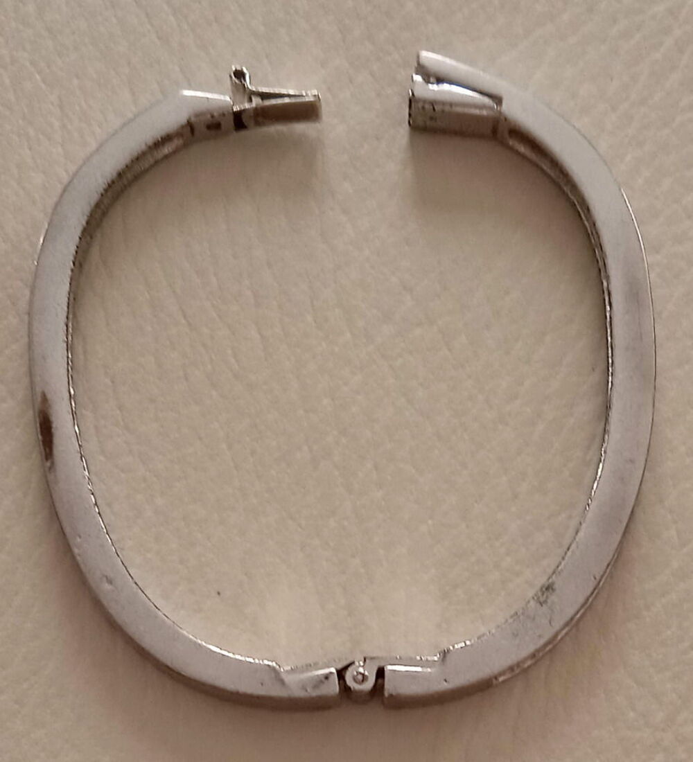 BRACELET SWAROVSKI avec ligne de cristal Bijoux et montres