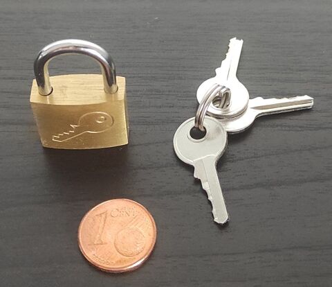 Cadenas miniature NEUF 4 Metz (57)