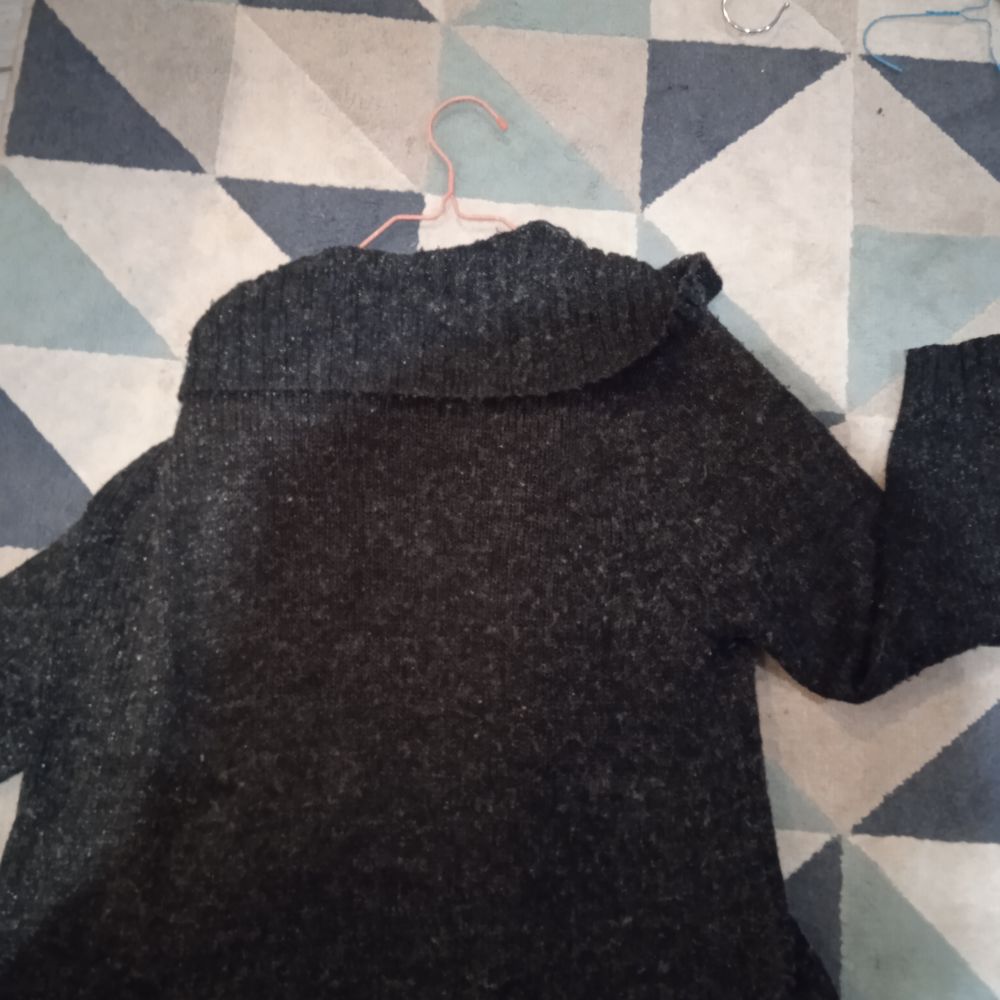 Veste grise manches longues T48 60% acrylique Vêtements