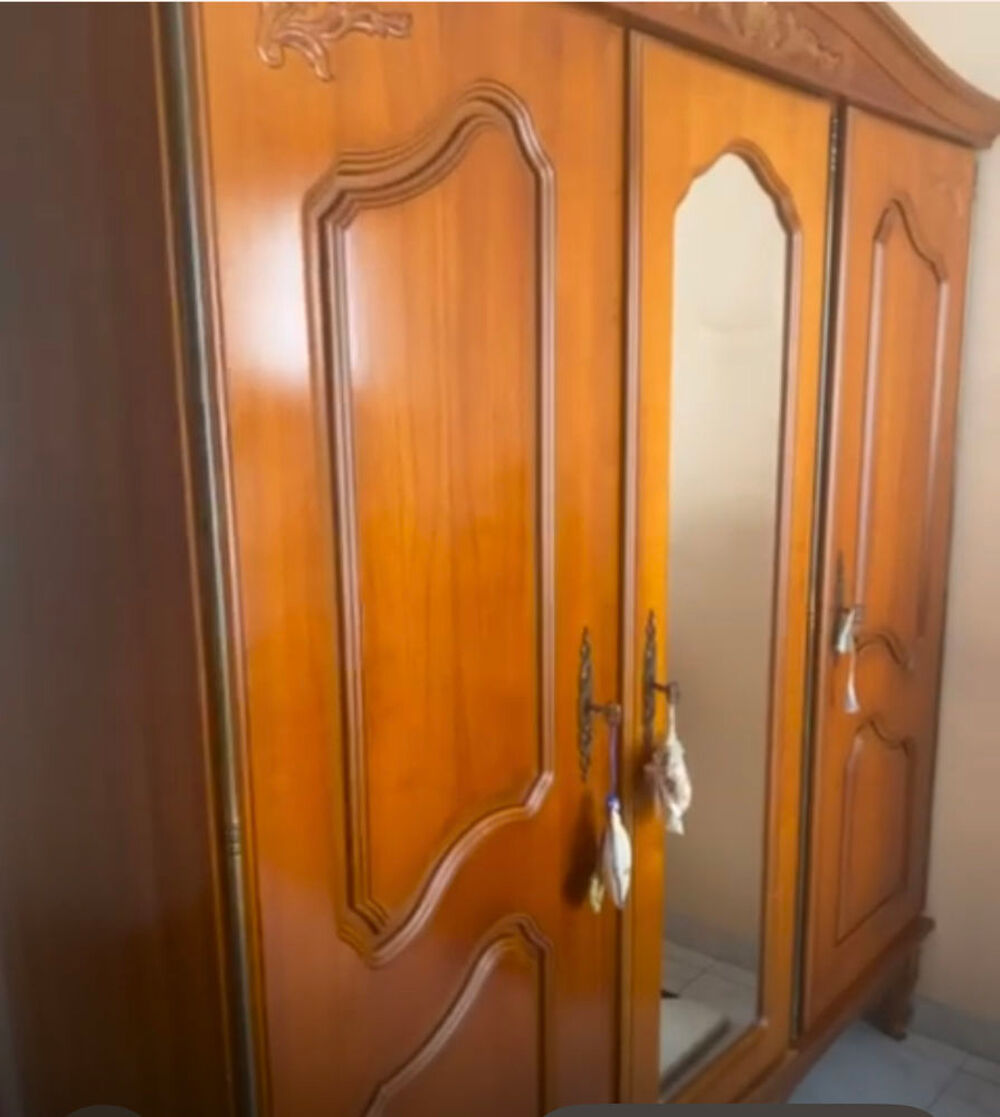 Armoire lingere 3 portes Meubles