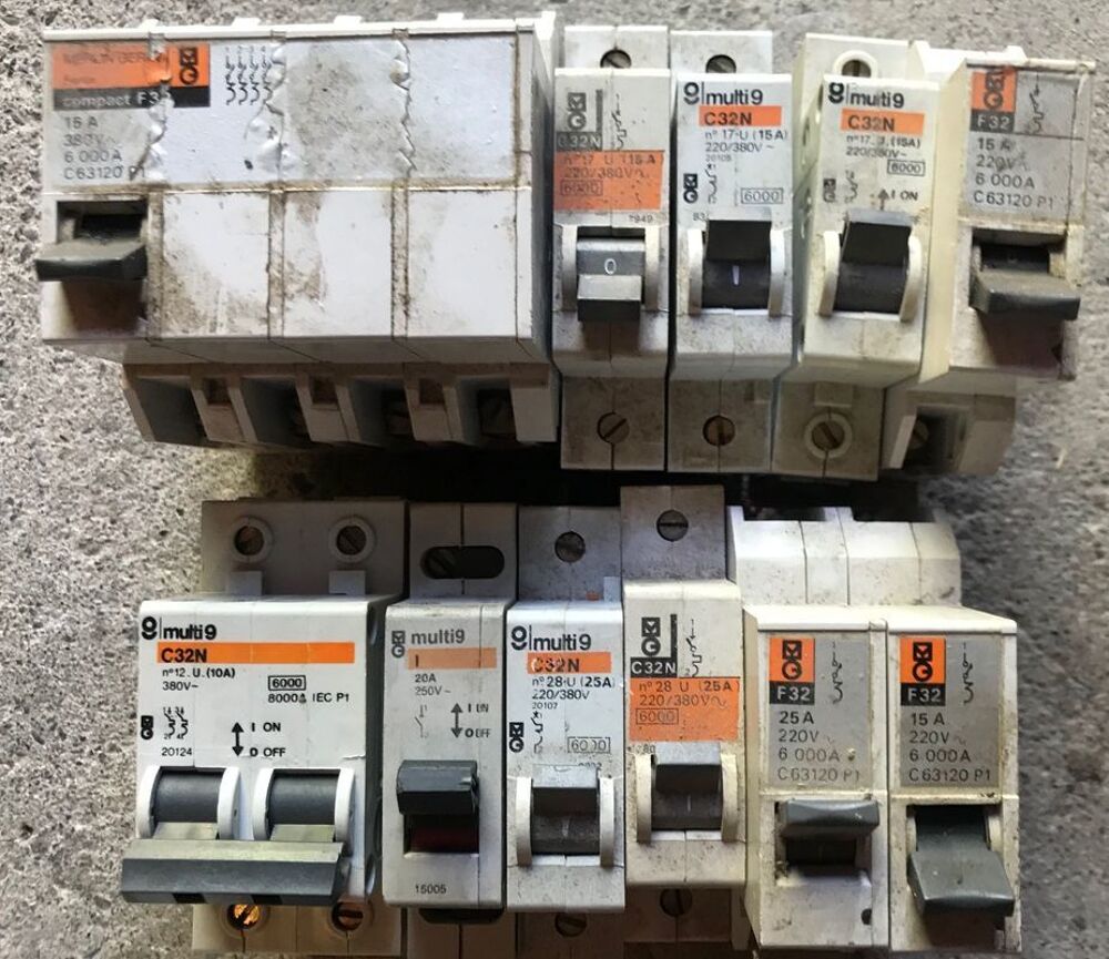 disjoncteurs modulaires Bricolage