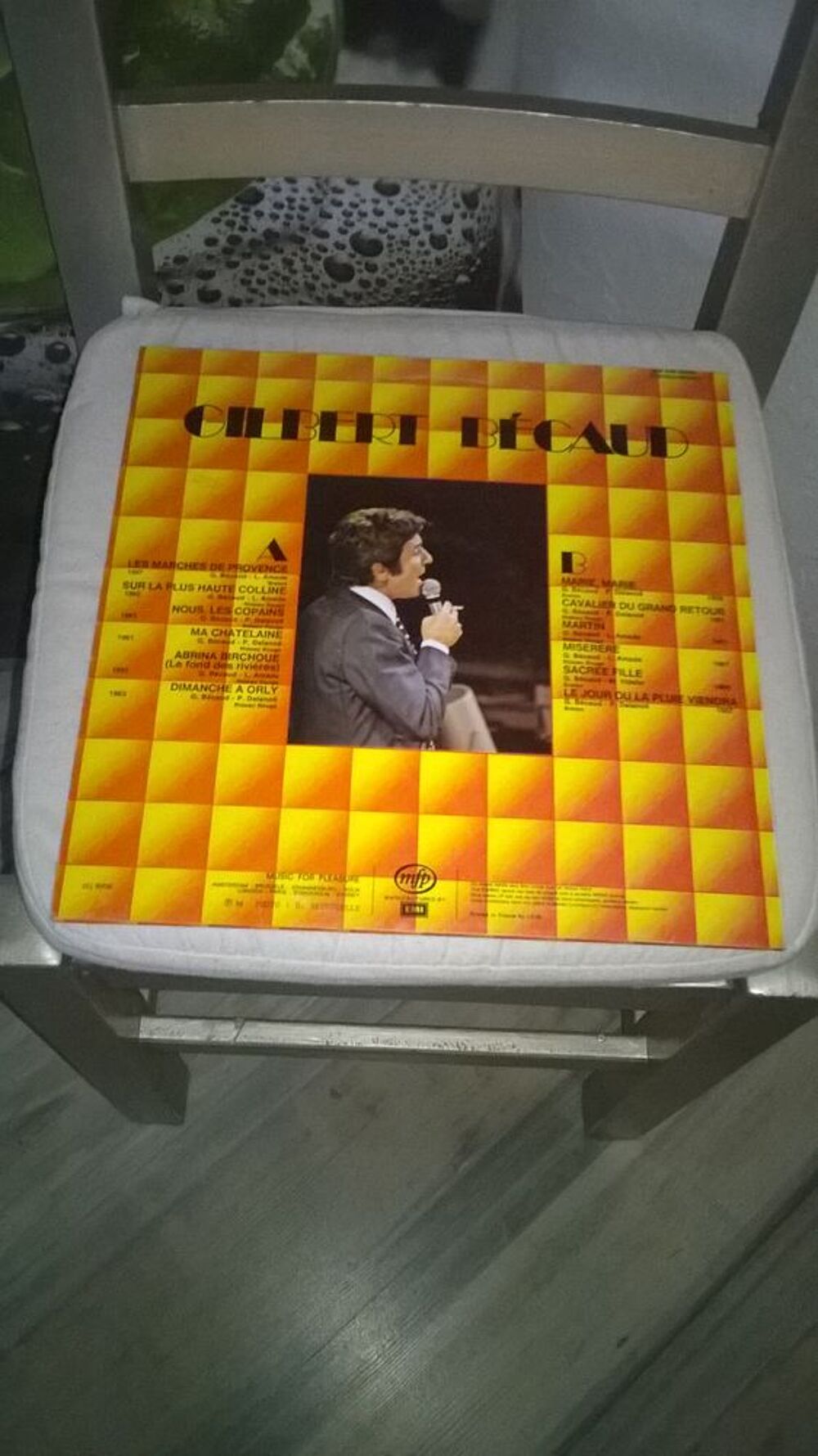 Vinyle Gilbert B&eacute;caud
Dimanche A Orly
1974
Excellent etat CD et vinyles