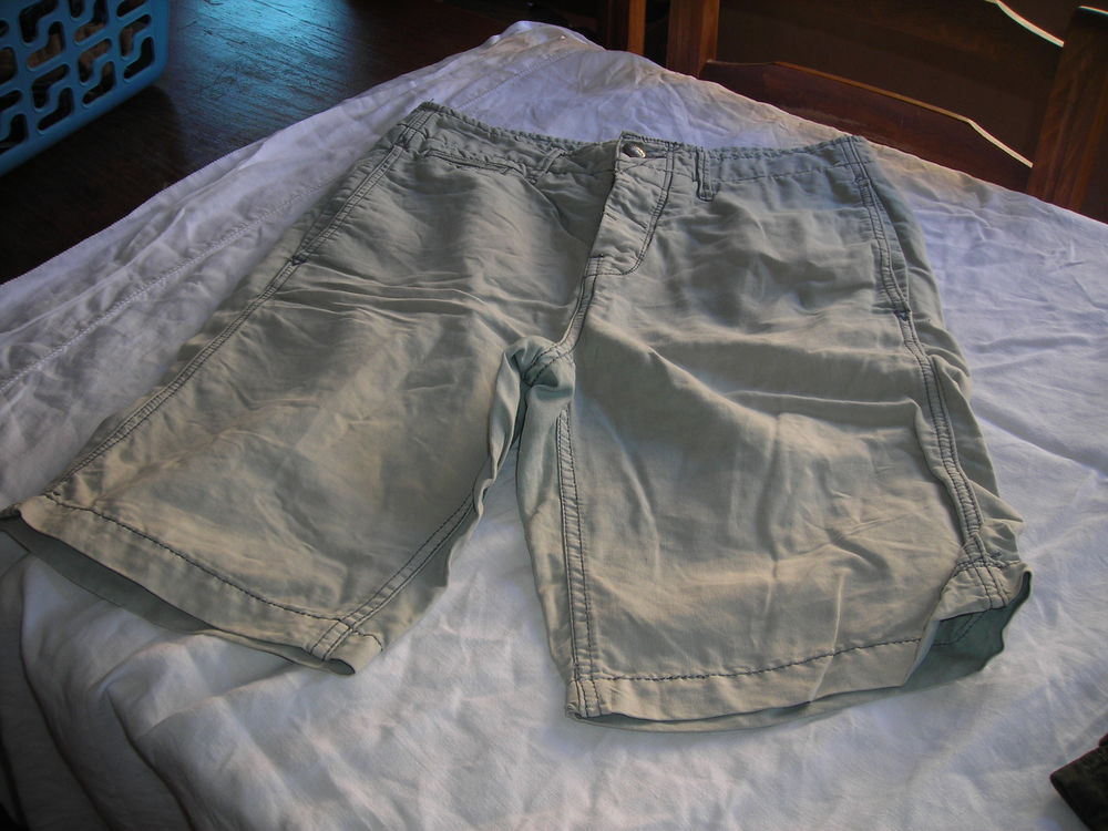 bermuda Vêtements