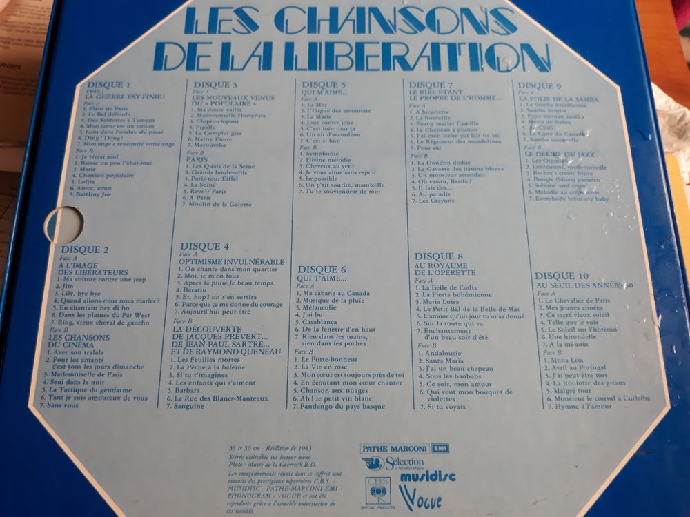 Vinyl 10 disques "les chansons de la lib&eacute;ration" 1945/950 CD et vinyles