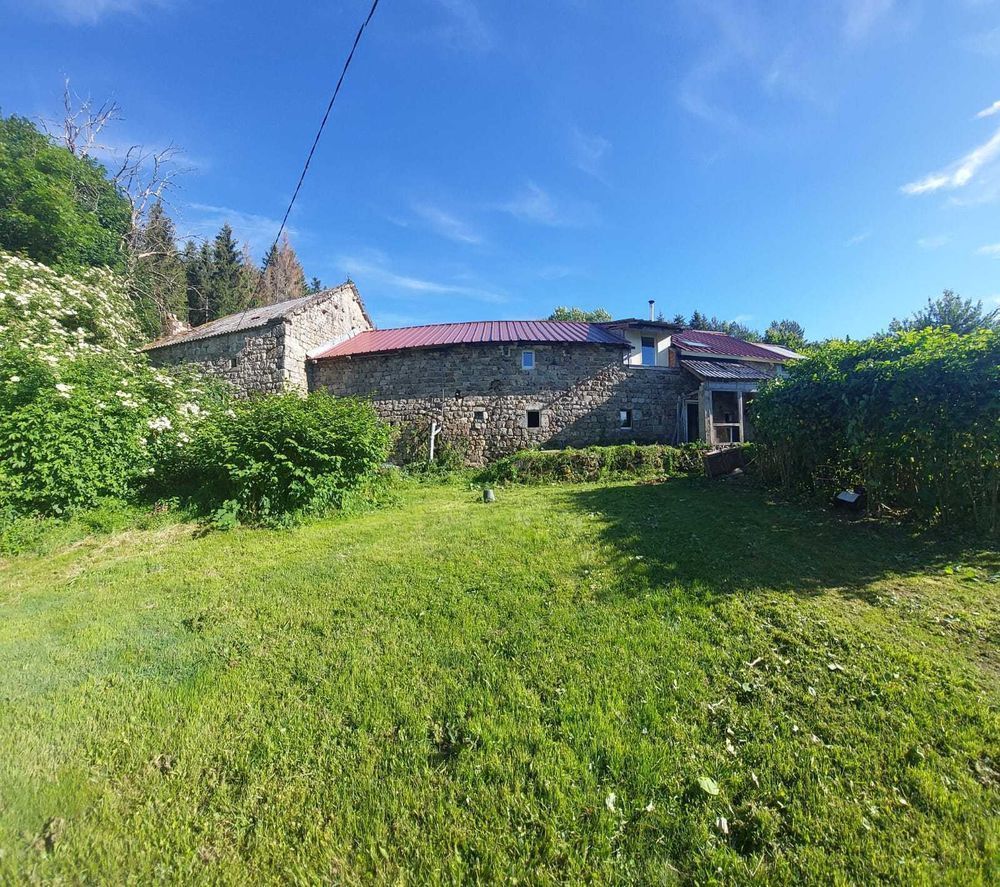 Vente Maison Coucouron  maison entre lac,rivière forêts 245m2 Lachapelle-graillouse