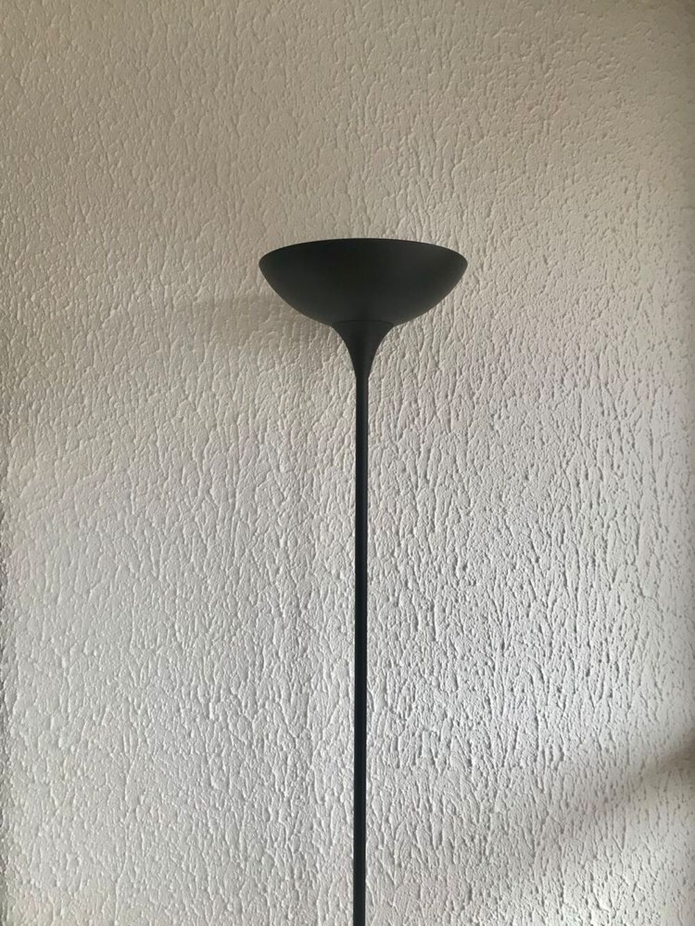 Lampadaire noir contemporain Décoration
