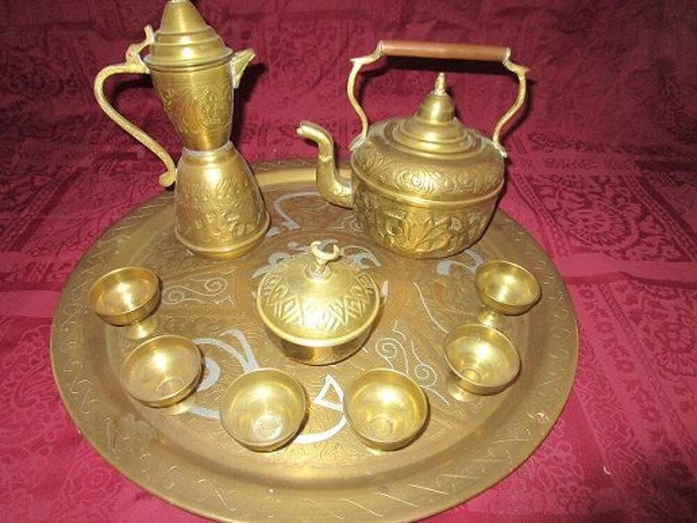 Service &agrave; th&eacute; Tunisien Cuisine