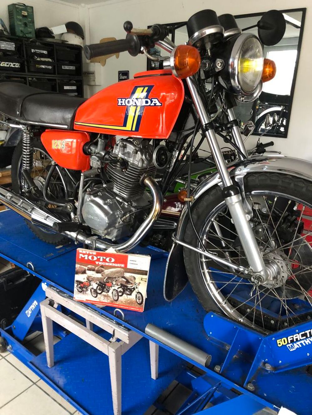 HONDA 1976 occasion 80090 Amiens