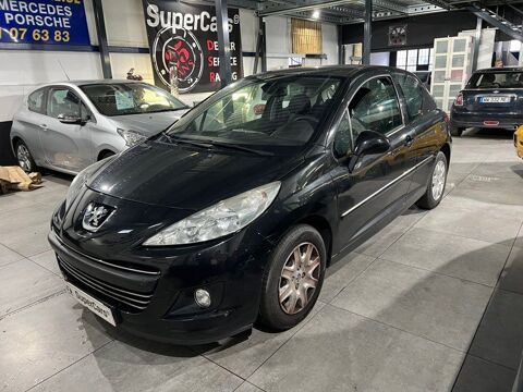 Peugeot 207 1,4 95 CH ACTIVE TOIT PANO