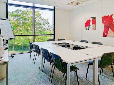 Acc&egrave;s tout inclus &agrave; des espaces de bureau professionnels pour 4 personnes &agrave; Orleans Coligny 1293 45000 Orl�ans