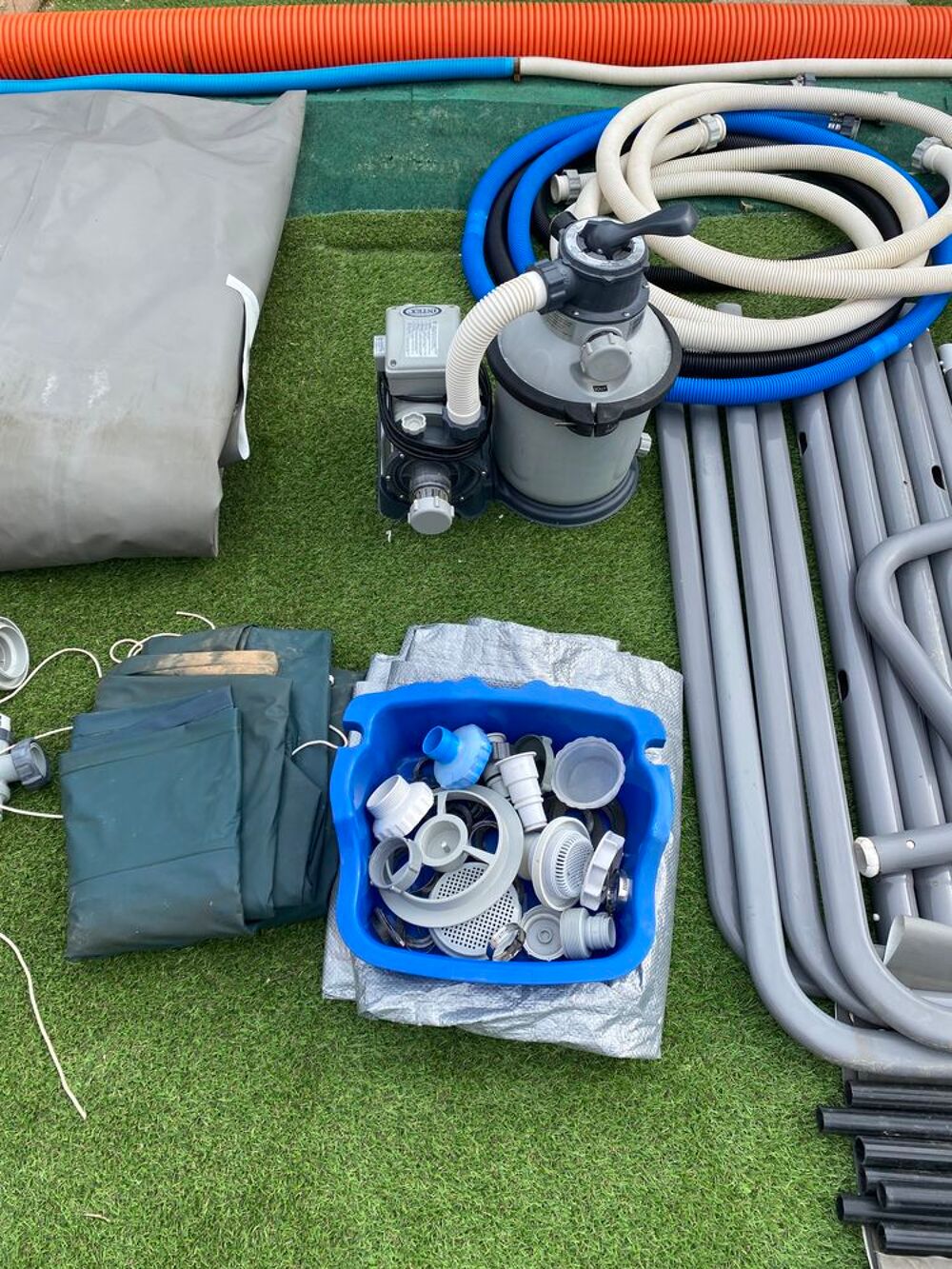 Piscine INTEX hors sol avec accessoires Jardin