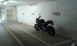  Parking / Garage  louer 6 m