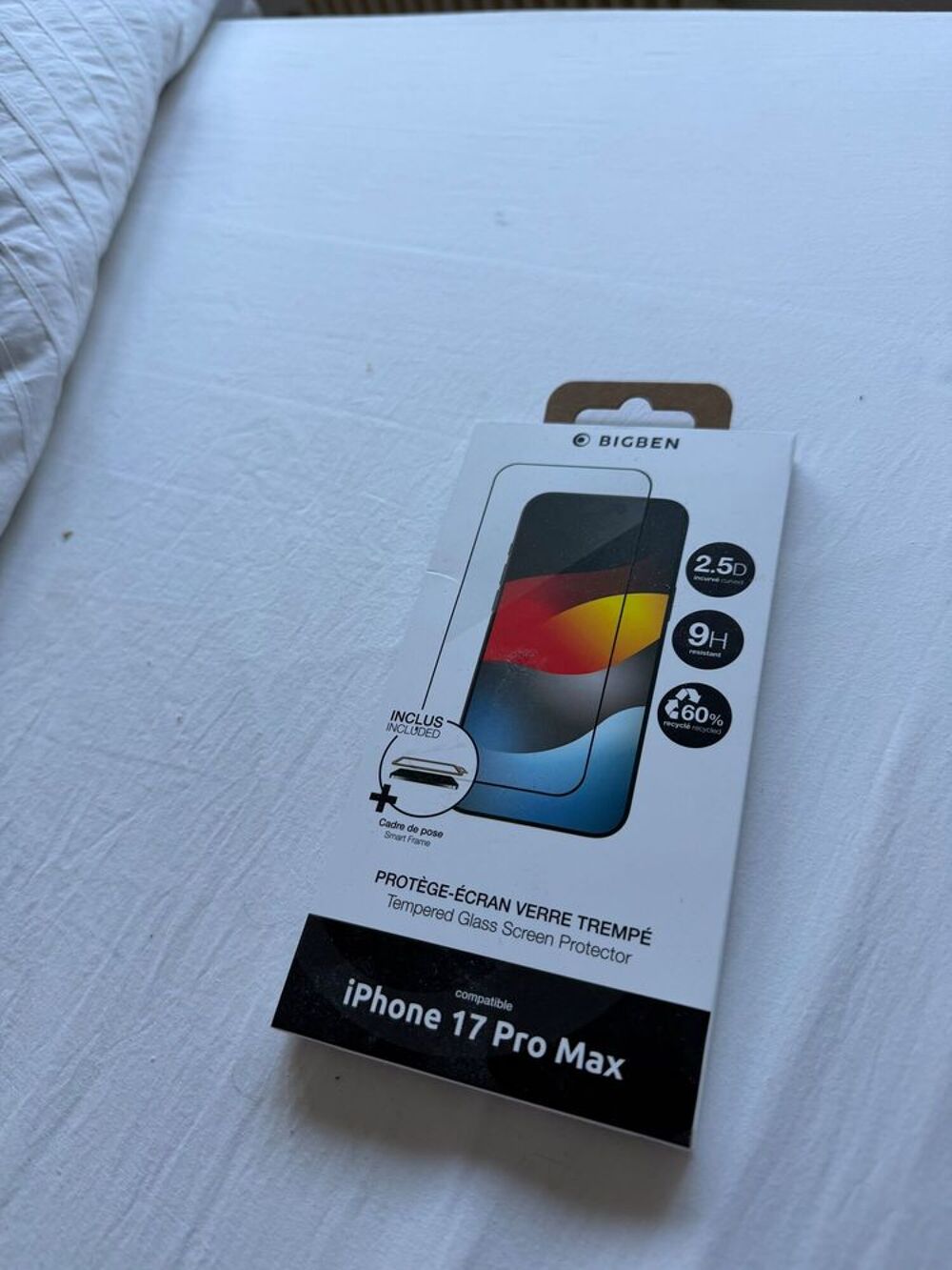 Protege &eacute;cran iPhone 17 pro max neuf Téléphones et tablettes