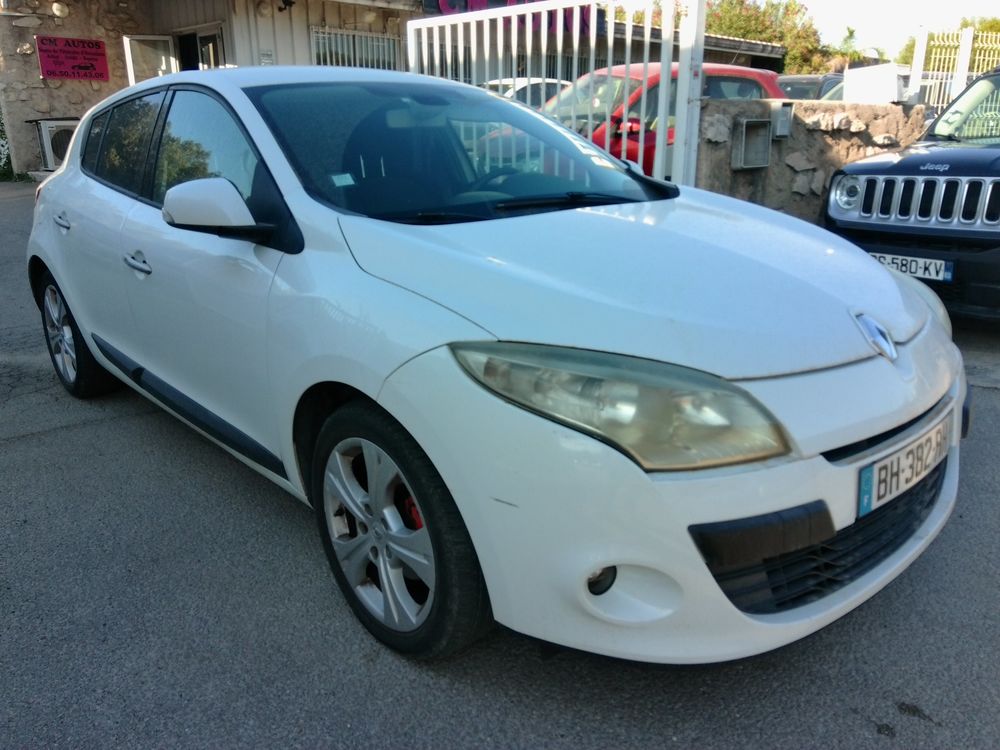 M&eacute;gane III dCi 130 FAP eco2 Dynamique Euro 5 2011 occasion 13821 La Penne-sur-Huveaune