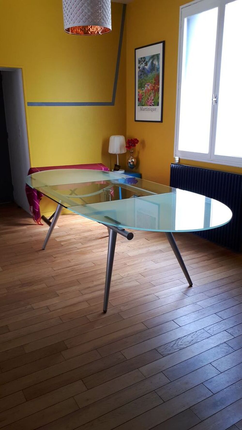 Table design en verre / acier &agrave; rallonge Meubles