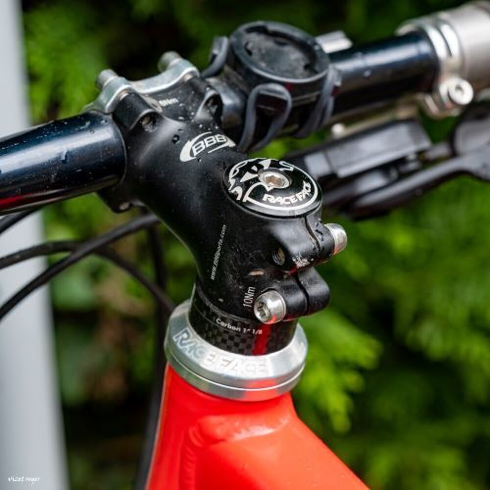 VTT Specialized pouces Vélos
