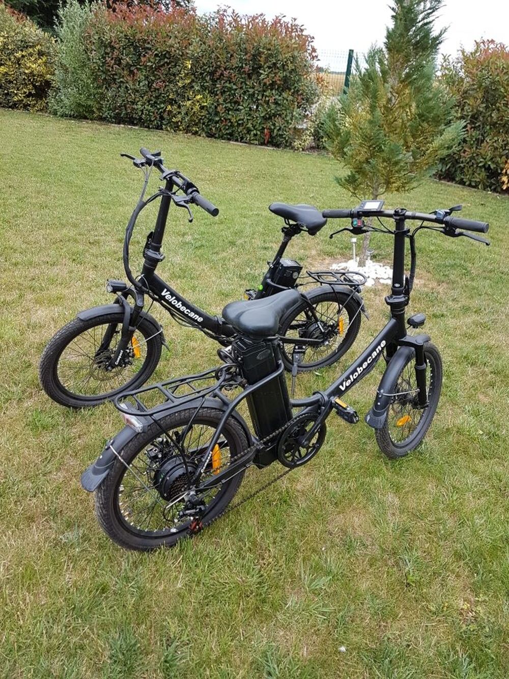 Un Velo &eacute;lectrique pliant Vélos