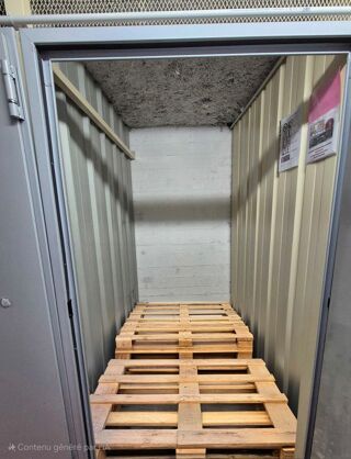  Remise / Grange à louer 1 pièce 2 m² Aix-en-provence
