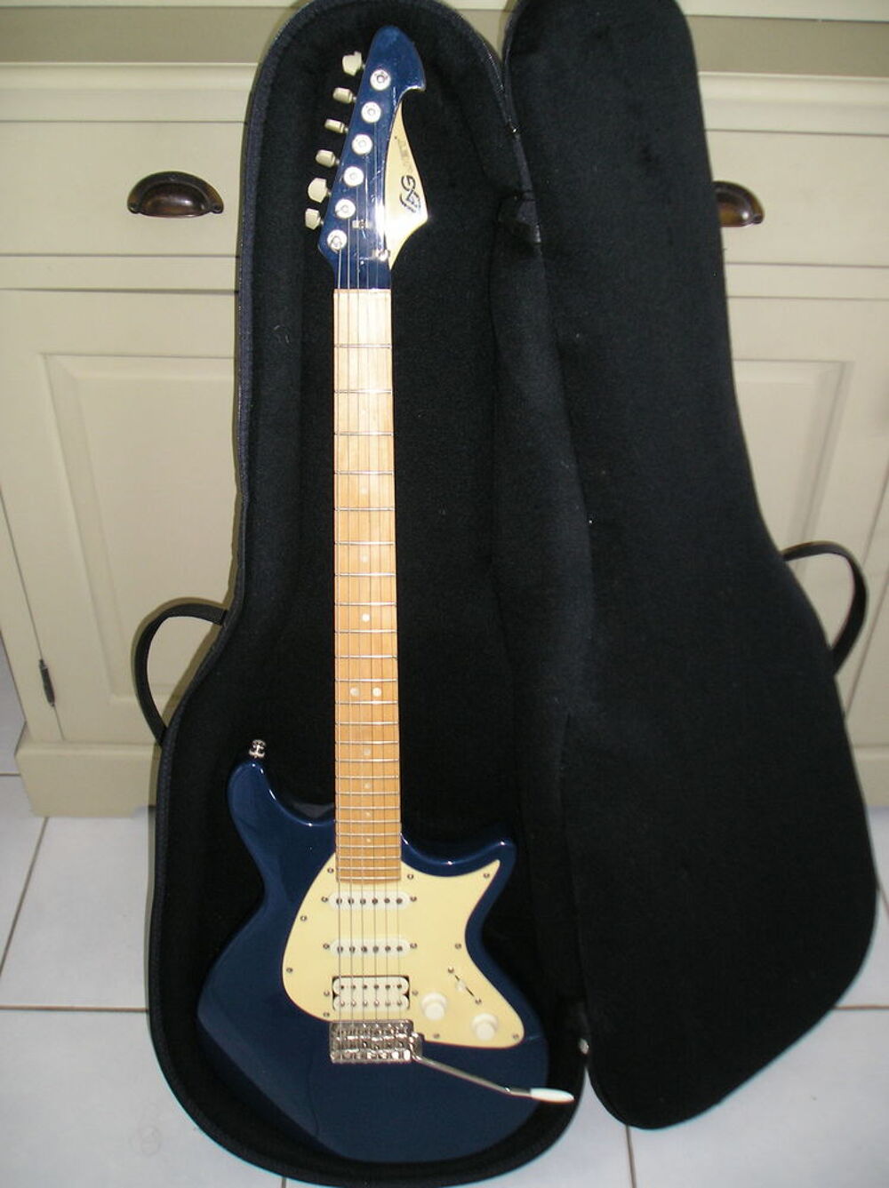 guitare electrique Lag jet 200 Instruments de musique