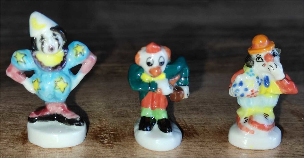 F&egrave;ves Clown lot de 3 