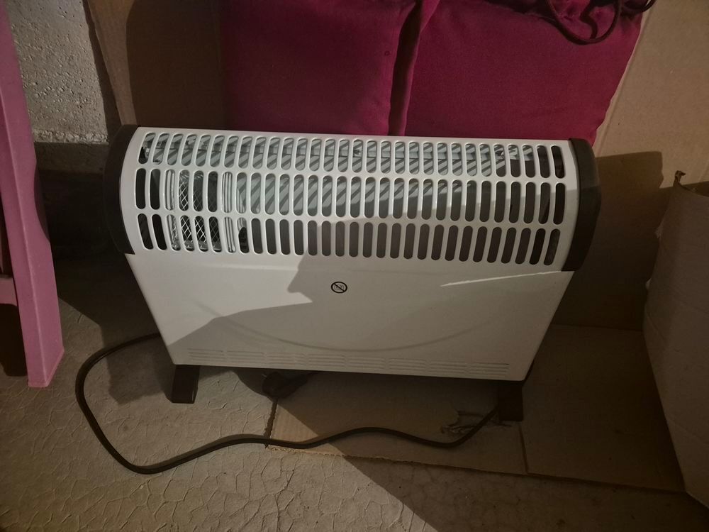  radiateurs &eacute;lectrique Electroménager