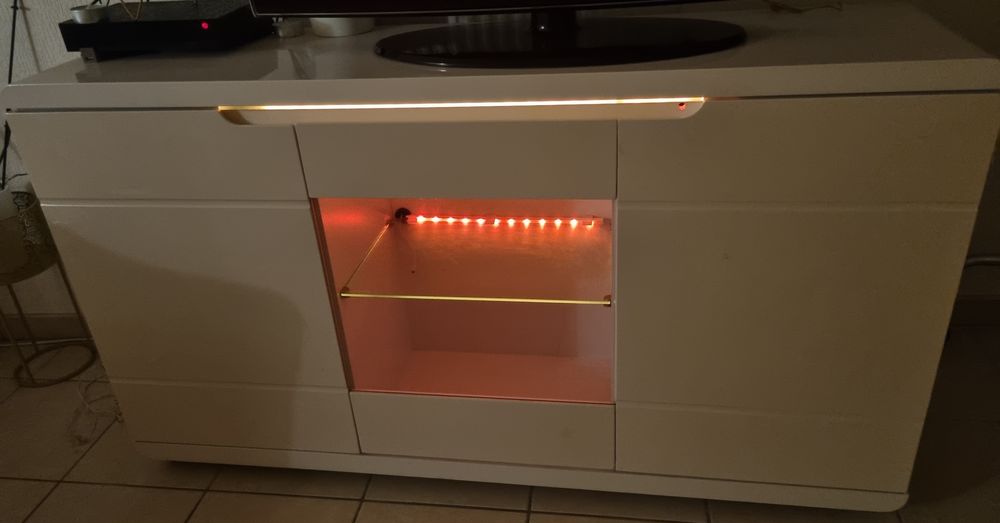Meuble blanc laqu&eacute; led Meubles