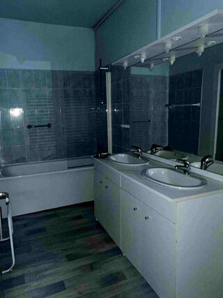  Appartement � louer 3 pi�ces 90 m�