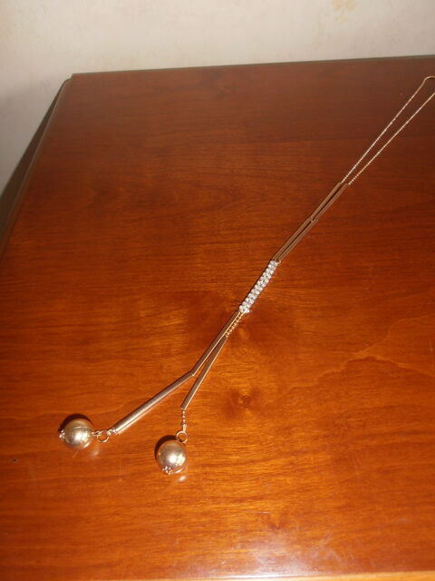 Sautoir strass (28b) 5 Tours (37)