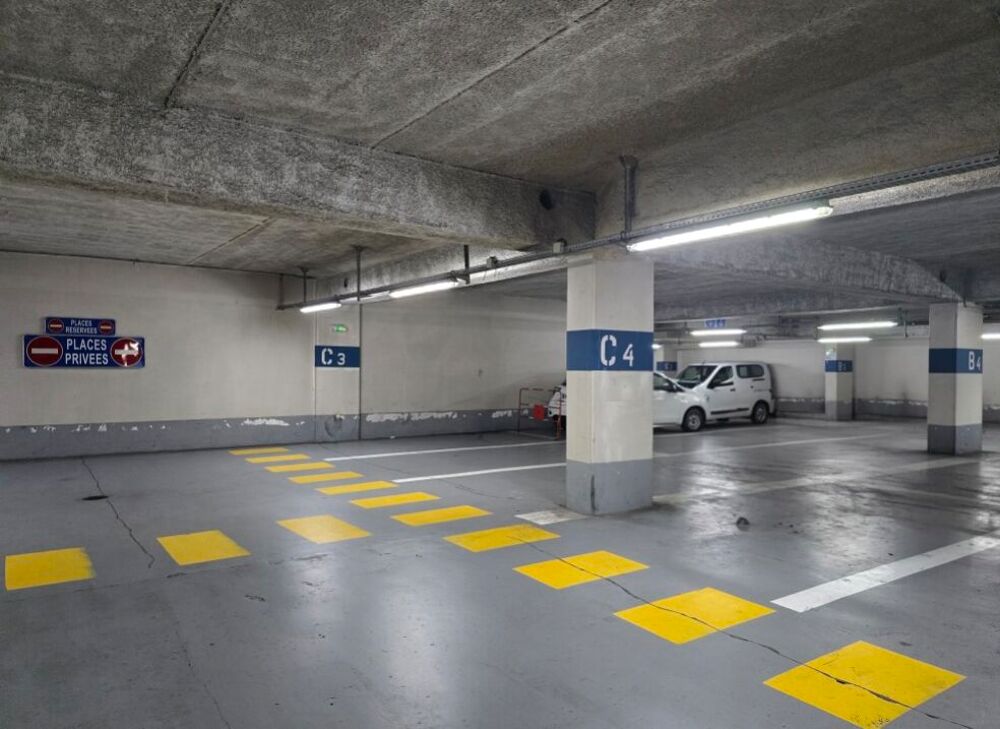 Vente Parking/Garage CESSION DROIT D'OCCUPATION - PARKING PERRINON - FORTDEFRANCE Fort-de-france