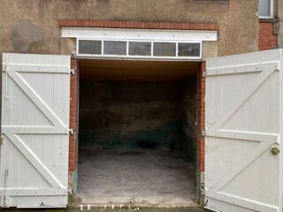  Parking / Garage à louer 15 m²