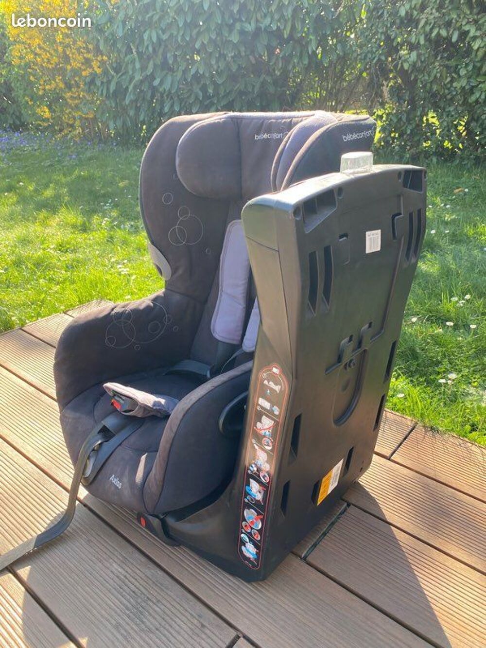 Si&egrave;ge auto B&eacute;b&eacute;confort Axiss Puériculture