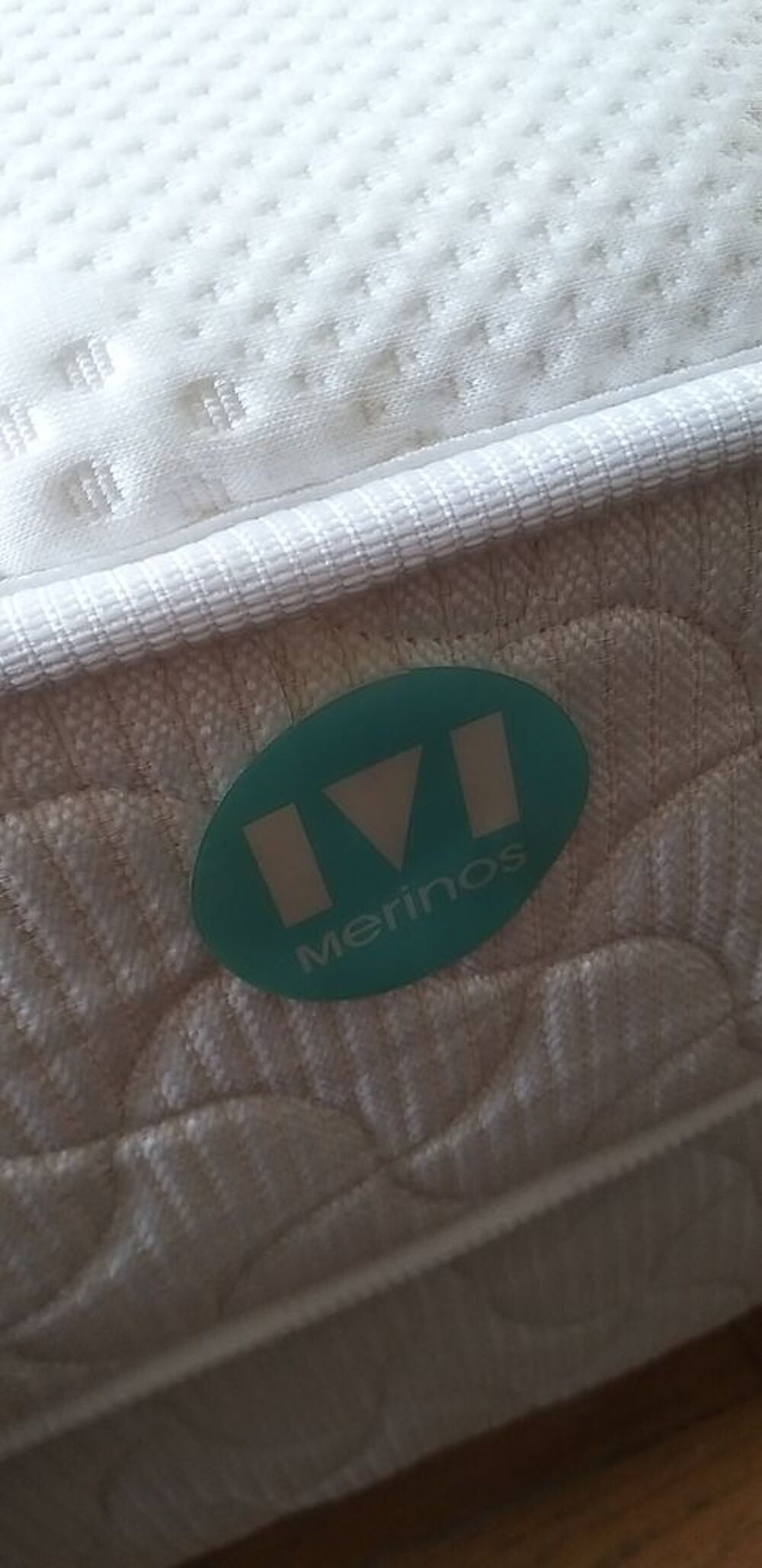 Matelas Merinos parfait &eacute;tat Meubles