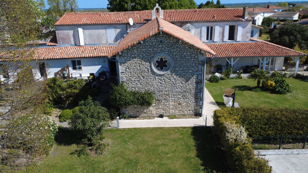 � vendre  Propri�t�/ch�teau Mornac-sur-Seudre (17113)