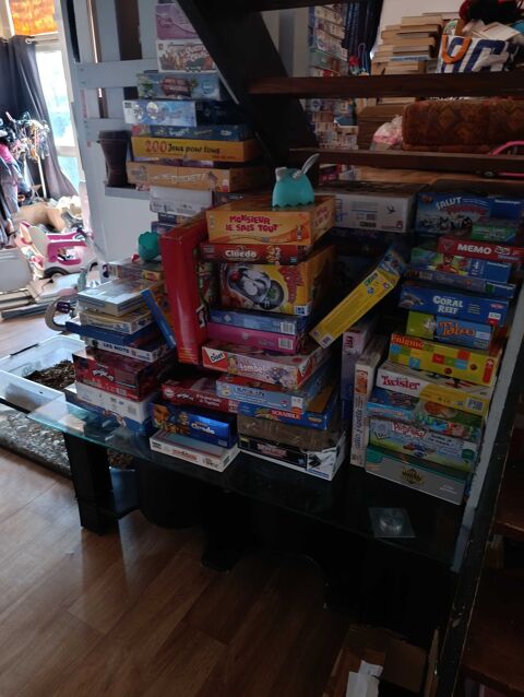 jeu de soci�t� 50 jeux voir +++ 10 L'Isle-d'Abeau (38)