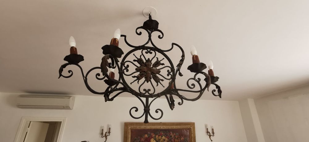 ensemble salle &agrave; manger type monast&egrave;re Meubles