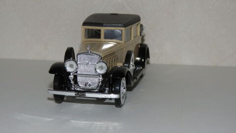 Voiture miniature Cadillac V16 1931 9 Gap (05)