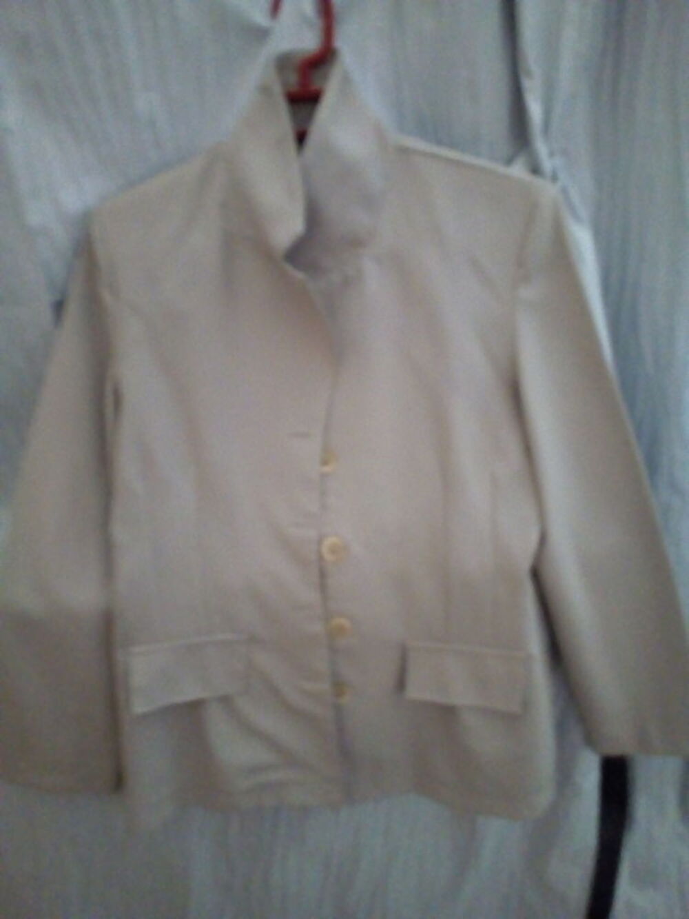 Tailleur jupe taille 38 couleur beige Vêtements