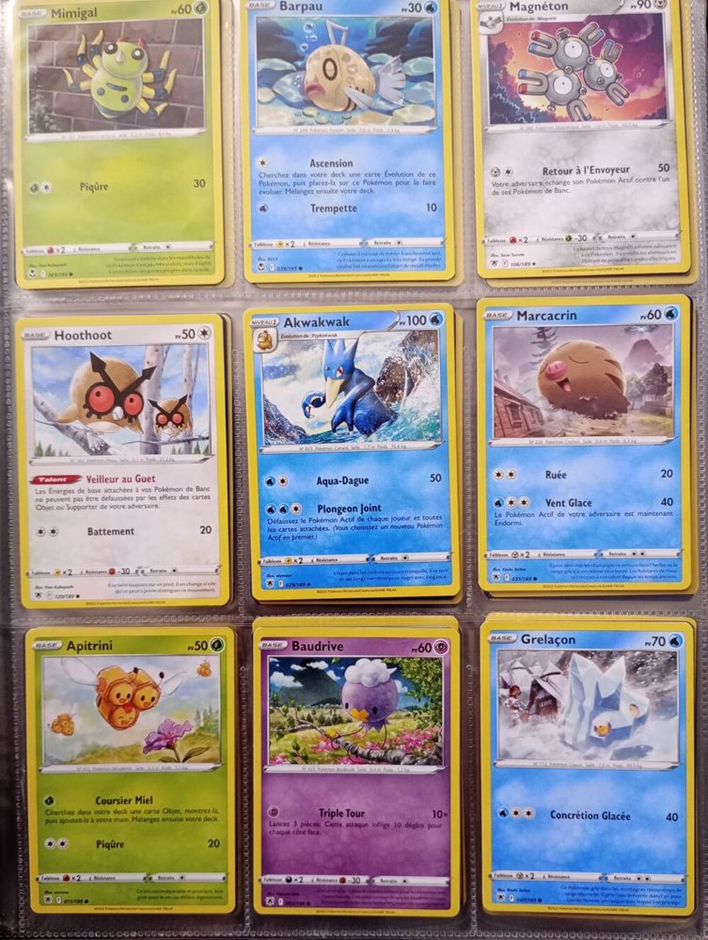 album de 180 cartes Pok&eacute;mon Jeux / jouets