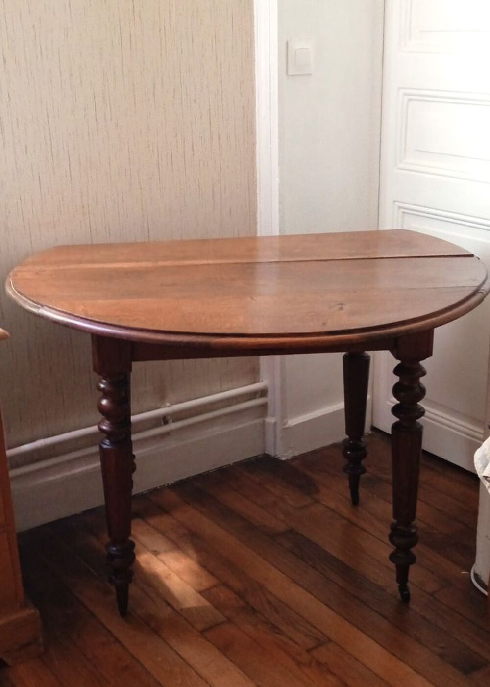 Table &eacute;poque louis Philippe en Noyer massif Meubles