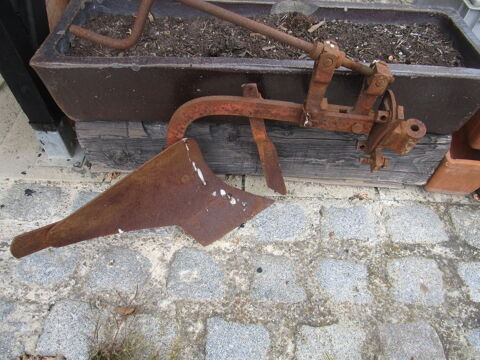 Charrue pour petit tracteur 50 Illzach (68)