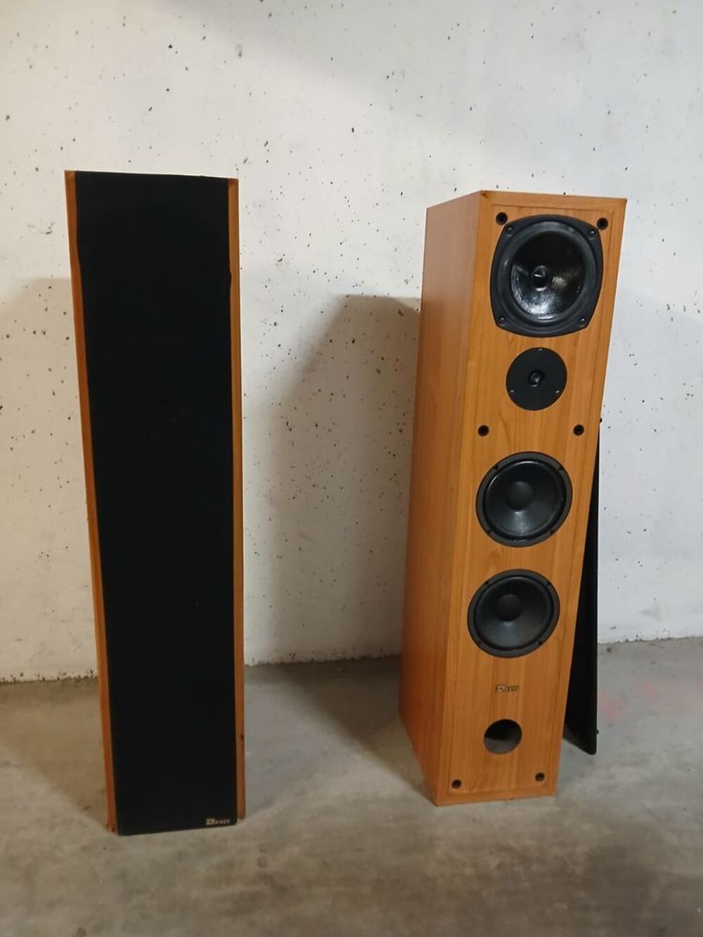 2 ENCEINTES DAVIS MODELE VEZELAY Audio et hifi