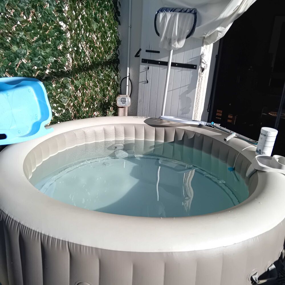 SPA INTEX 4 personnes Sports