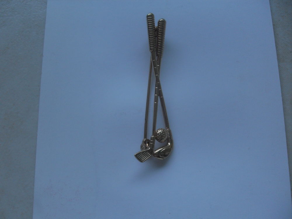 Broche "golfeur" Bijoux et montres