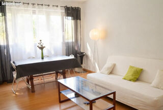  Appartement à louer 3 pièces 60 m²