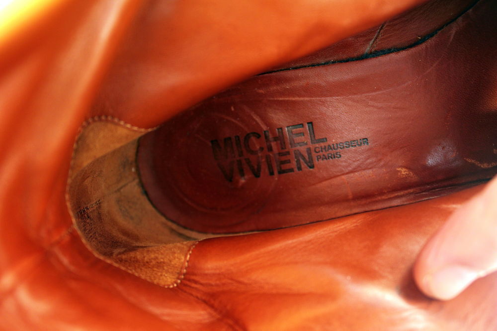 Michel Vivien
bottines Emerance double boucle taille 40 1/2 Chaussures
