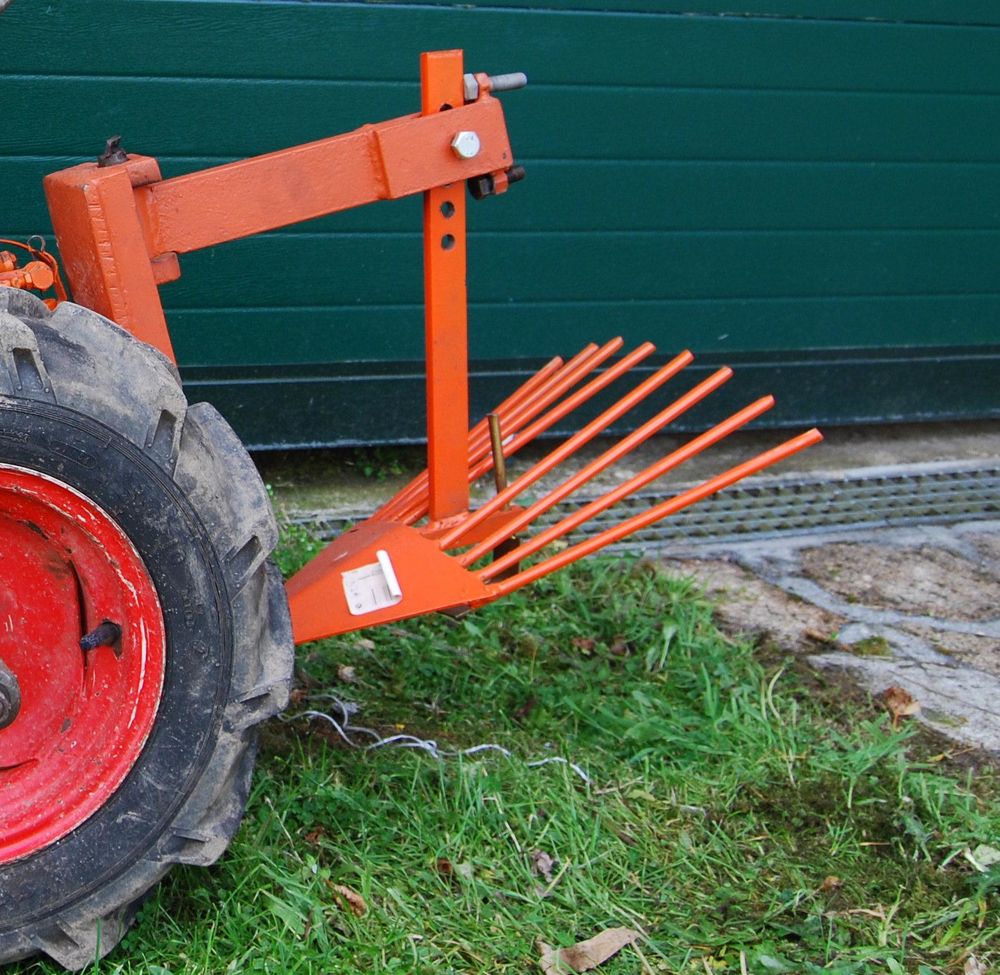 arrache ponme de terre motoculteur Jardin