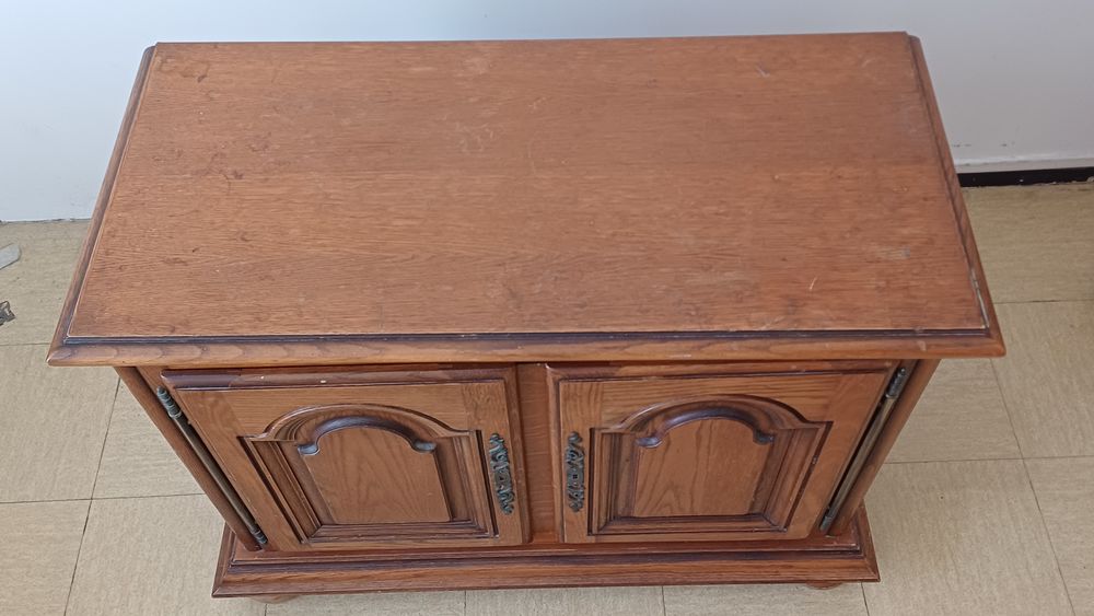 Meuble tv ancien en ch&ecirc;ne Meubles